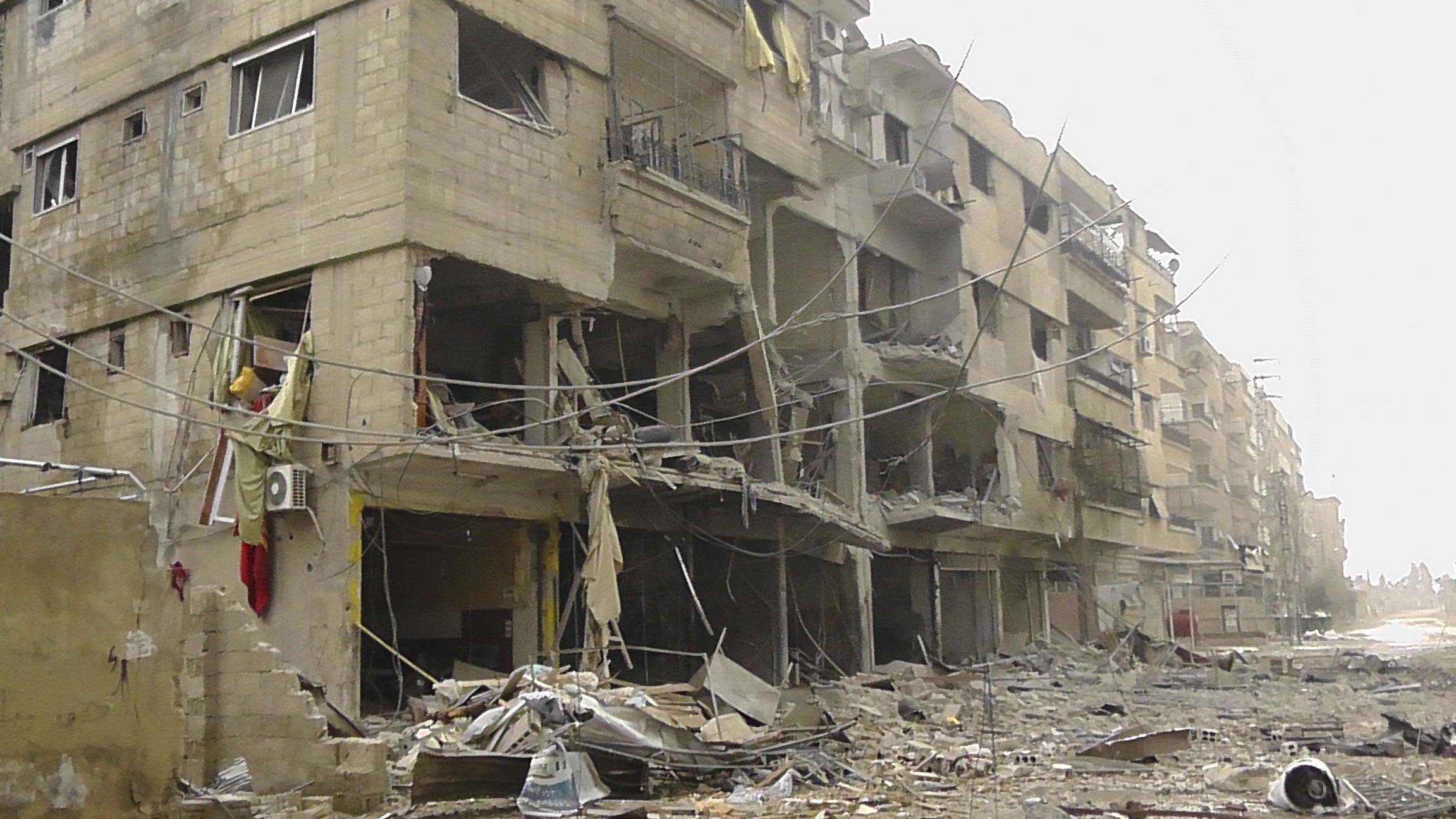 32 قتيلاً -تقبلهم الله في الشهداء- حصيلة ضحايا يوم أمس الجمعة في سوريا 